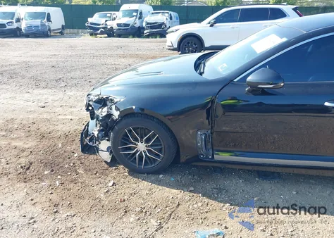 2018 Kia Stinger из США, поврежденный, VIN KNAE15LA0J6020247